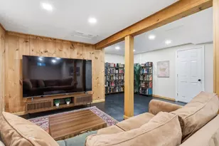 65 Bennett St, Hudson, MA 01749 - Photo 33