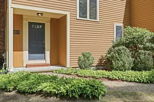 65 Bennett St, Hudson, MA 01749 - Photo 3