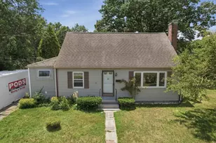 6 Meadowbrook Rd, Hudson, MA 01749 - Photo 1