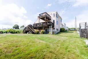 13 Bowdoin, Ipswich, MA 01938 - Photo 1