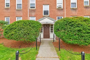 21 Englewood Ave, Brookline, MA 02445 - Photo 1