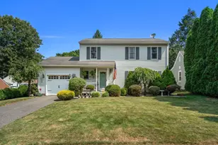 44 Fallston St, Springfield, MA 01119 - Photo 1