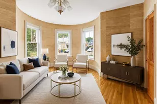 977 Main St, Melrose, MA 02176 - Photo 1