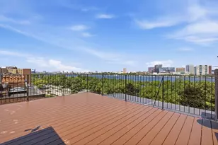 190 Beacon St, Boston, MA 02116 - Photo 1