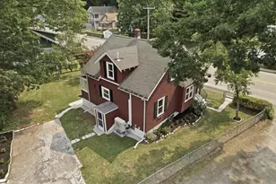 365 Lake Ave, Worcester, MA 01604 - Photo 1