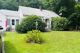86 Mechanic St, Foxboro, MA 02035 - Photo 1