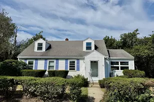 295 Kingsley Rd, Hull, MA 02045 - Photo 1