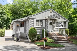 18 Quebec Ct, Lynn, MA 01905 - Photo 1