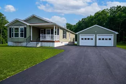 102 Topaz Terrace, Gardner, MA 01440 - Photo 1
