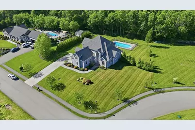 5 Kyle's Ct, Swansea, MA 02777 - Photo 1
