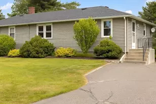 42 Neillian St, Bedford, MA 01730 - Photo 1