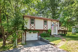 126 Bayberry Rd, North Attleboro, MA 02760 - Photo 1