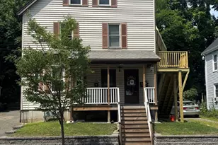 72 Vernon St, Wakefield, MA 01880 - Photo 1
