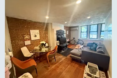 211 Beacon St #br, Boston, MA 02116 - Photo 1