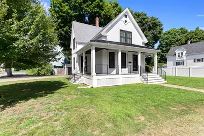 13 Pleasant St, Hamilton, MA 01982 - Photo 1