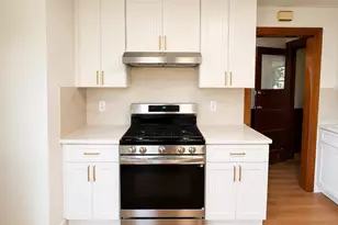 17 Oakledge, Arlington, MA 02474 - Photo 1