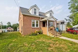 26 Grace St, Chicopee, MA 01020 - Photo 1