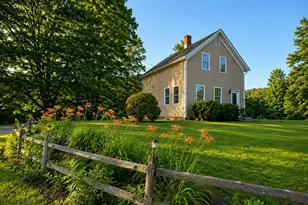 20 Cross St, Bernardston, MA 01337 - Photo 1