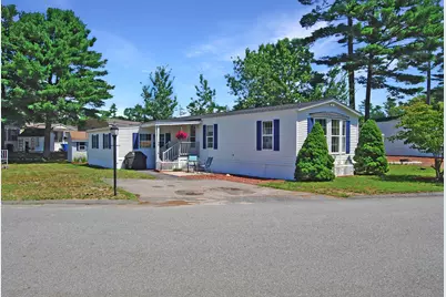 12 King Dr, Wareham, MA 02576 - Photo 1
