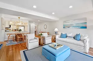 2 Brackett Brackett Pl, Marblehead, MA 01945 - Photo 1