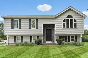 460 Richardson Ave, Attleboro, MA 02703 - Photo 1