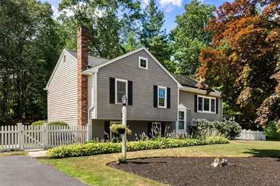 86 Maplewood Dr, Hanover, MA 02339 - Photo 1
