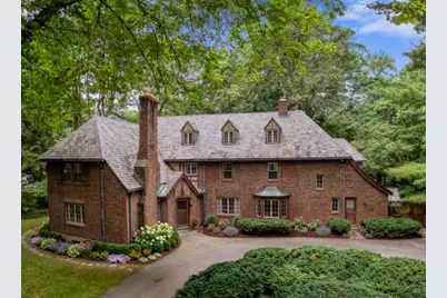 25 Hillside Rd, Wellesley, MA 02481 - Photo 1