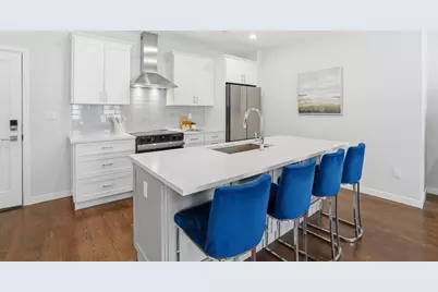267 Old Colony #511, Boston, MA 02127 - Photo 1