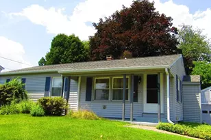 33 Claire Ave, Northampton, MA 01062 - Photo 1
