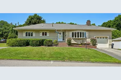 34 Duston Dr, Methuen, MA 01844 - Photo 1