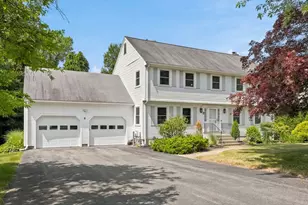 8 Flanagan Dr, Framingham, MA 01701 - Photo 1