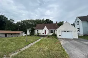 181 Boyce St, Auburn, MA 01501 - Photo 1
