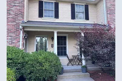 138 Main St #6, Westfield, MA 01085 - Photo 1