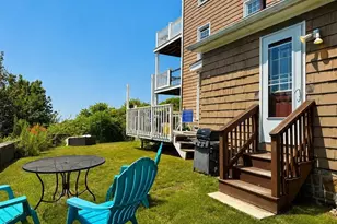 17 Silva Ct, Gloucester, MA 01930 - Photo 1