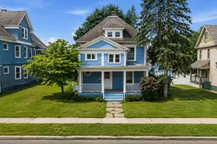 248 East St, Chicopee, MA 01020 - Photo 1