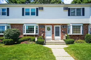 41 South St, Easthampton, MA 01027 - Photo 1