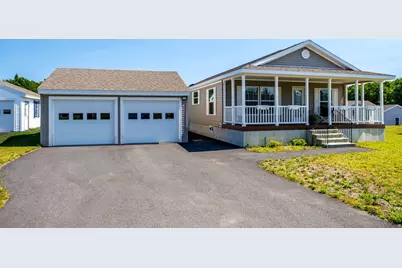 32 Onyx Path, Gardner, MA 01440 - Photo 1