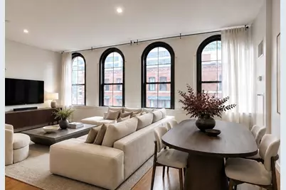 346 Congress St #518, Boston, MA 02210 - Photo 1