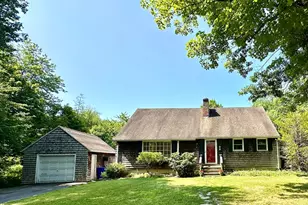 23 S Mt Holyoke Dr, Amherst, MA 01002 - Photo 1