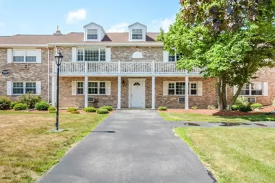 30 Washington Park Dr #5, Andover, MA 01810 - Photo 1