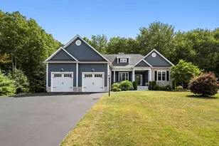 76 Avalon Dr, Attleboro, MA 02703 - Photo 1