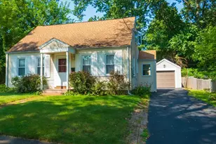62 Balfour Dr, Springfield, MA 01118 - Photo 1