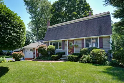 83 Crestwood Dr, Northborough, MA 01532 - Photo 1