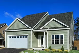 18C Crownshield, Uxbridge, MA 01569 - Photo 1