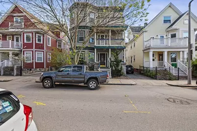 28 Edison Grn #B, Boston, MA 02125 - Photo 1