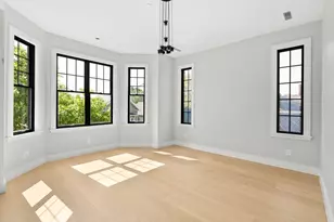34 Pinckney St, Somerville, MA 02145 - Photo 1
