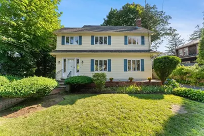 17 Preston Beach Rd, Marblehead, MA 01945 - Photo 1