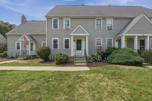 441 Twin Lakes Dr, Halifax, MA 02338 - Photo 1