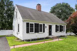 142 Elm St, Kingston, MA 02364 - Photo 1