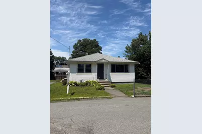 5 Lafayette Ave, Lawrence, MA 01843 - Photo 1
